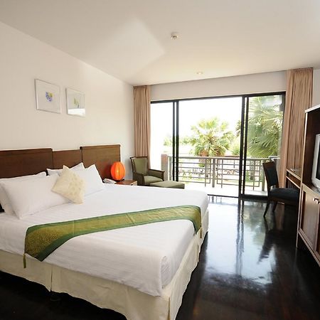 Suwan Golf & Country Club Vendégház Nakhon Chai Si Kültér fotó