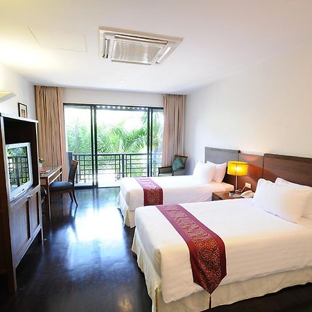 Suwan Golf & Country Club Vendégház Nakhon Chai Si Kültér fotó