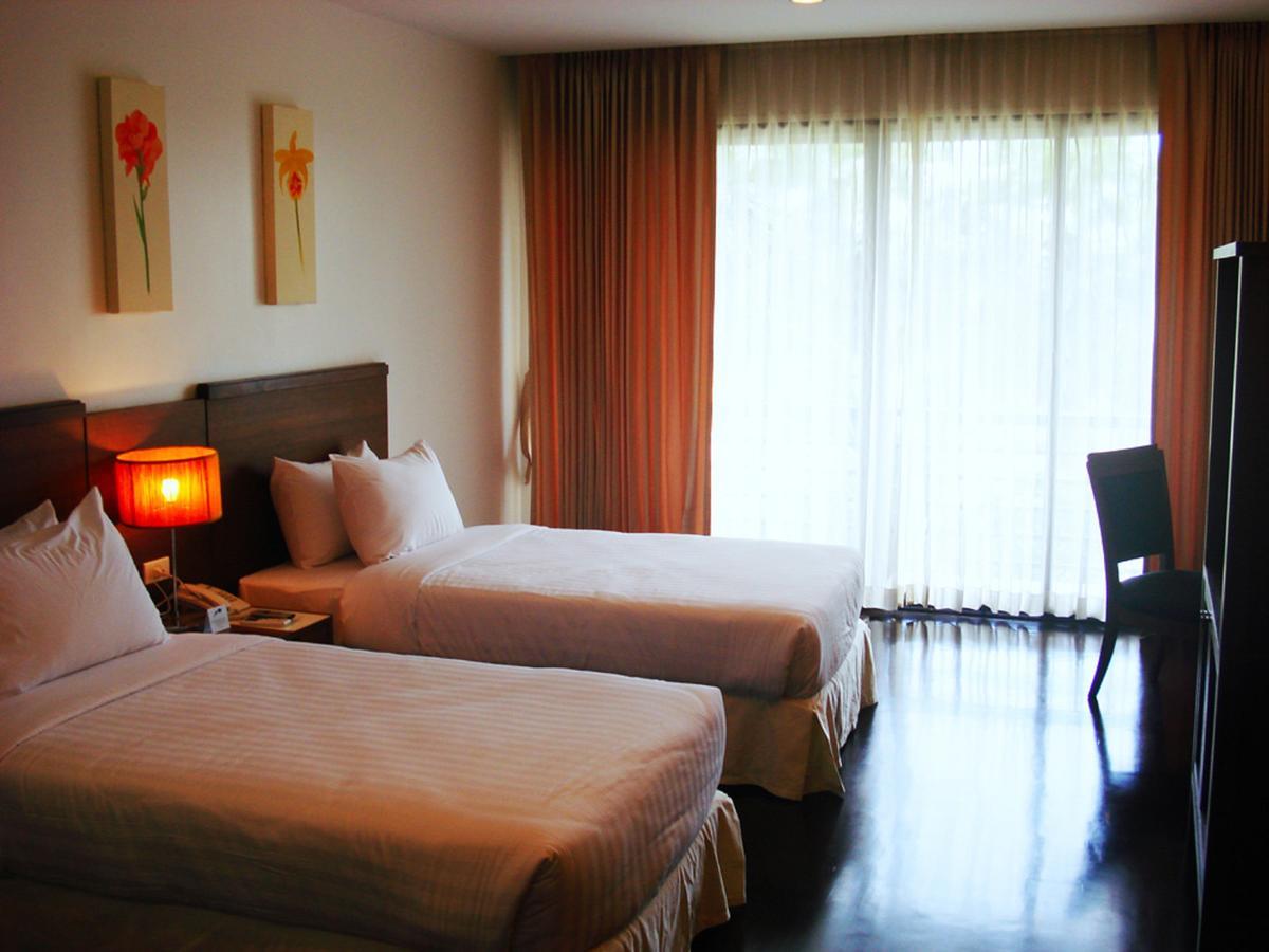 Suwan Golf & Country Club Vendégház Nakhon Chai Si Kültér fotó