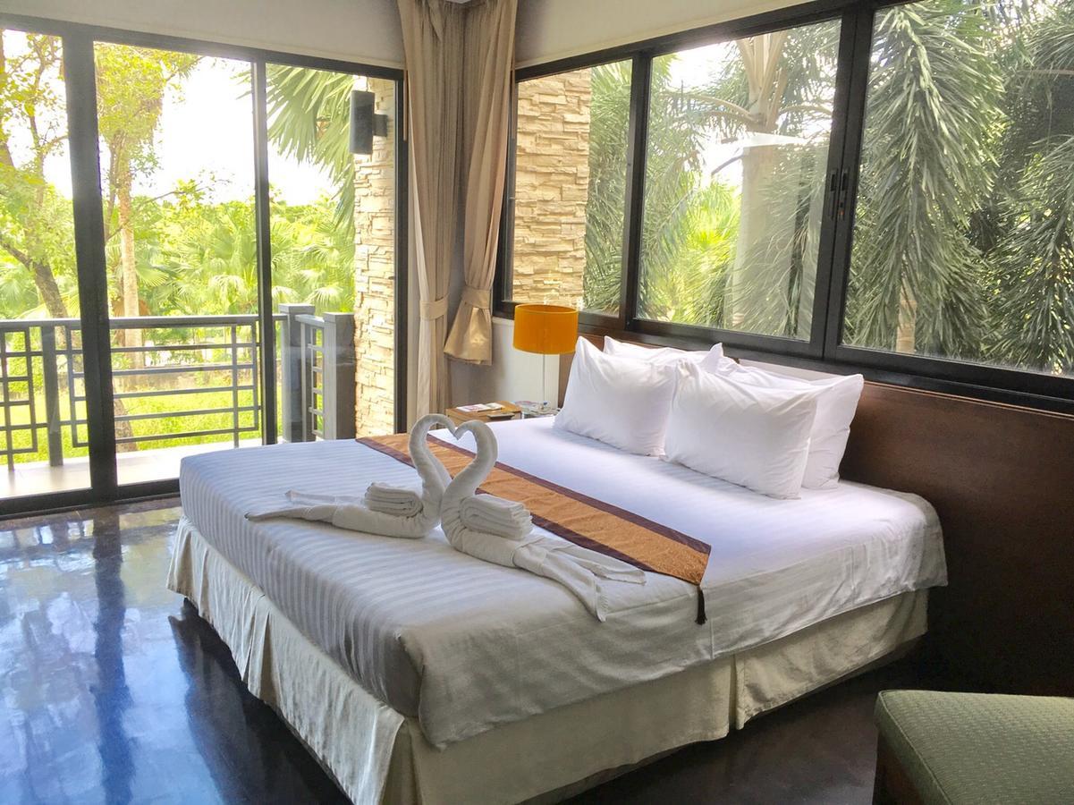 Suwan Golf & Country Club Vendégház Nakhon Chai Si Kültér fotó