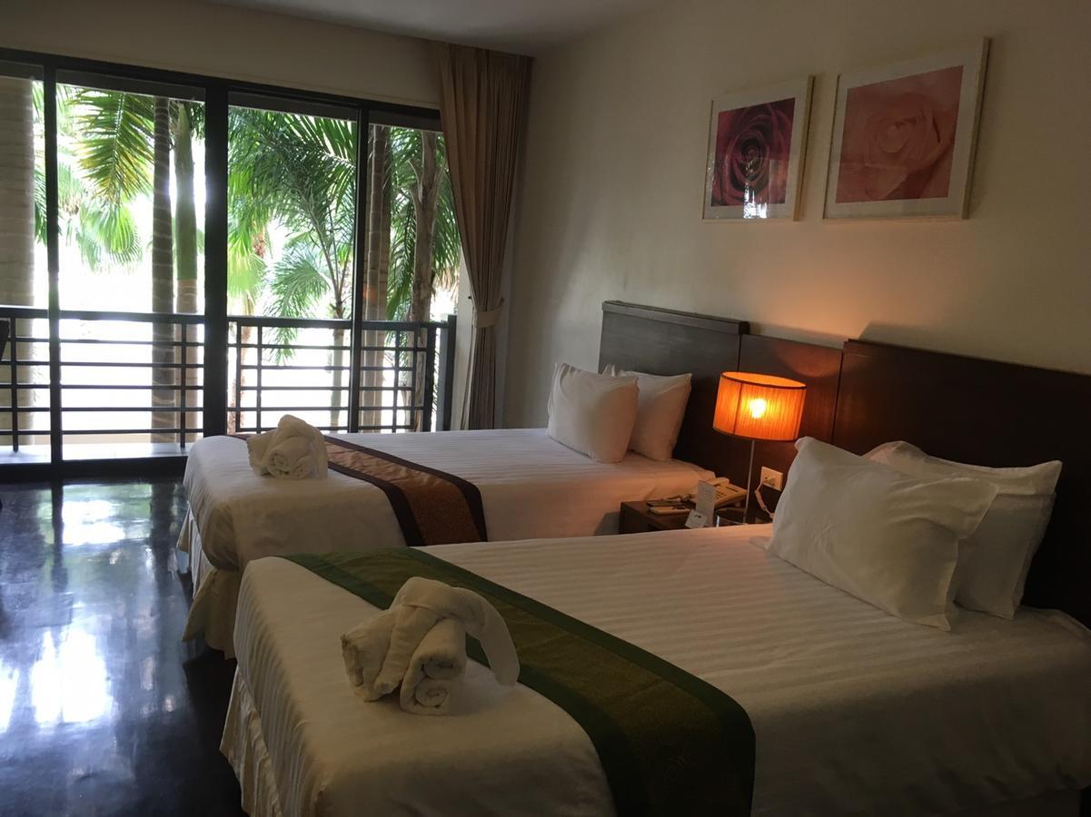 Suwan Golf & Country Club Vendégház Nakhon Chai Si Kültér fotó