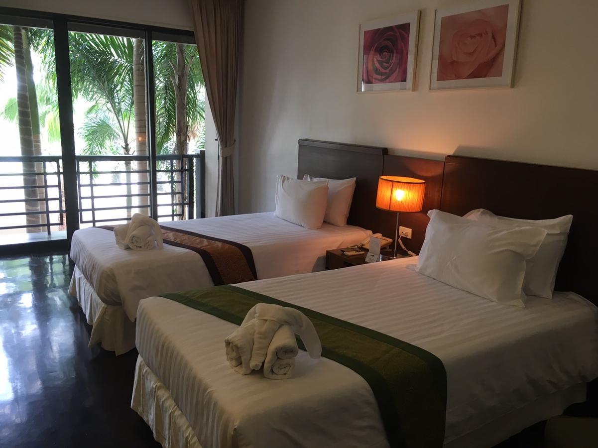 Suwan Golf & Country Club Vendégház Nakhon Chai Si Kültér fotó