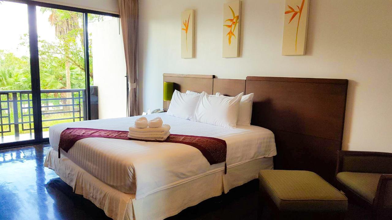 Suwan Golf & Country Club Vendégház Nakhon Chai Si Kültér fotó